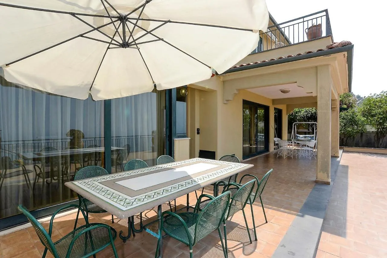 Taormina Design Apartment Italy