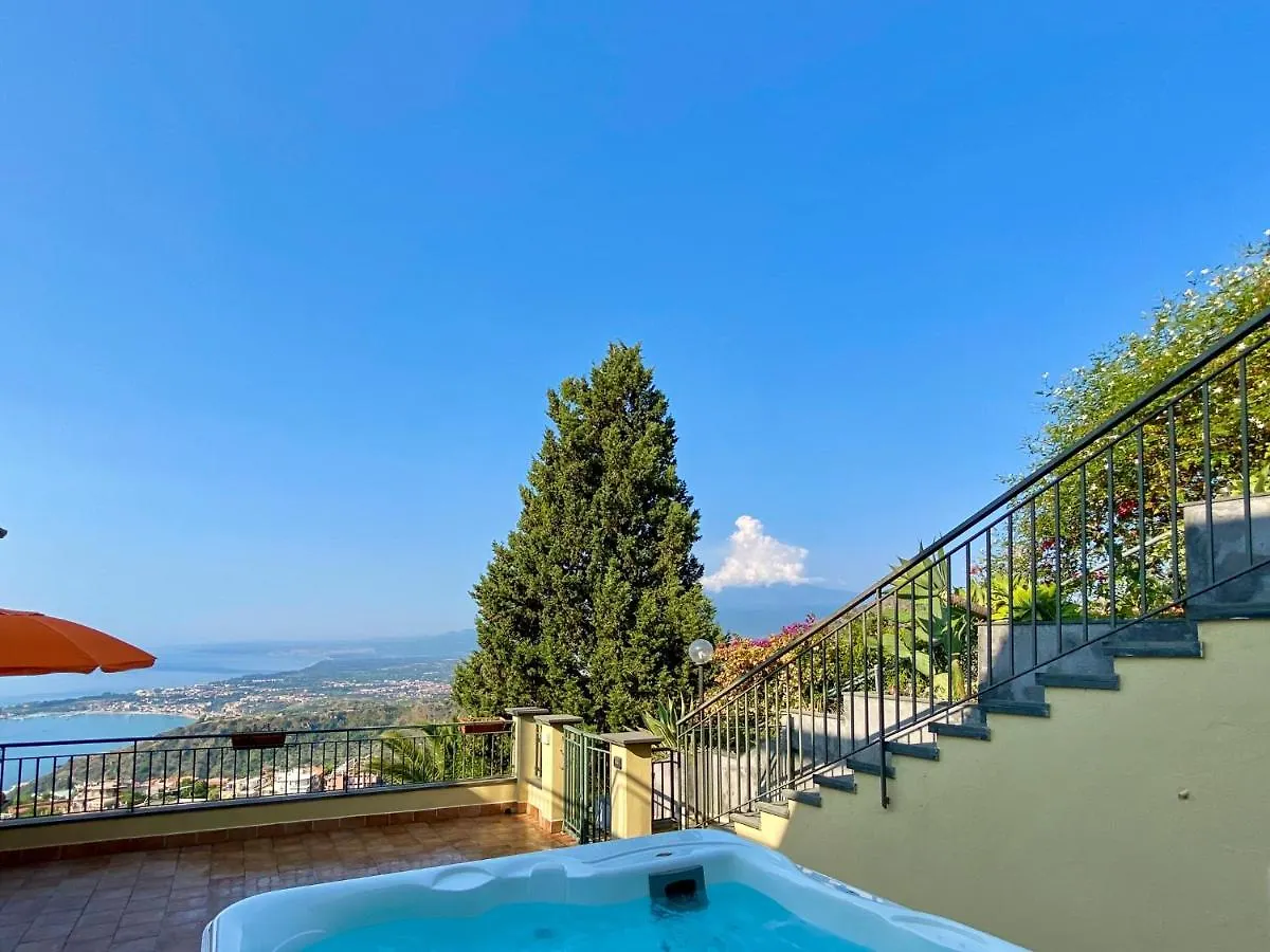 Taormina Design Apartment